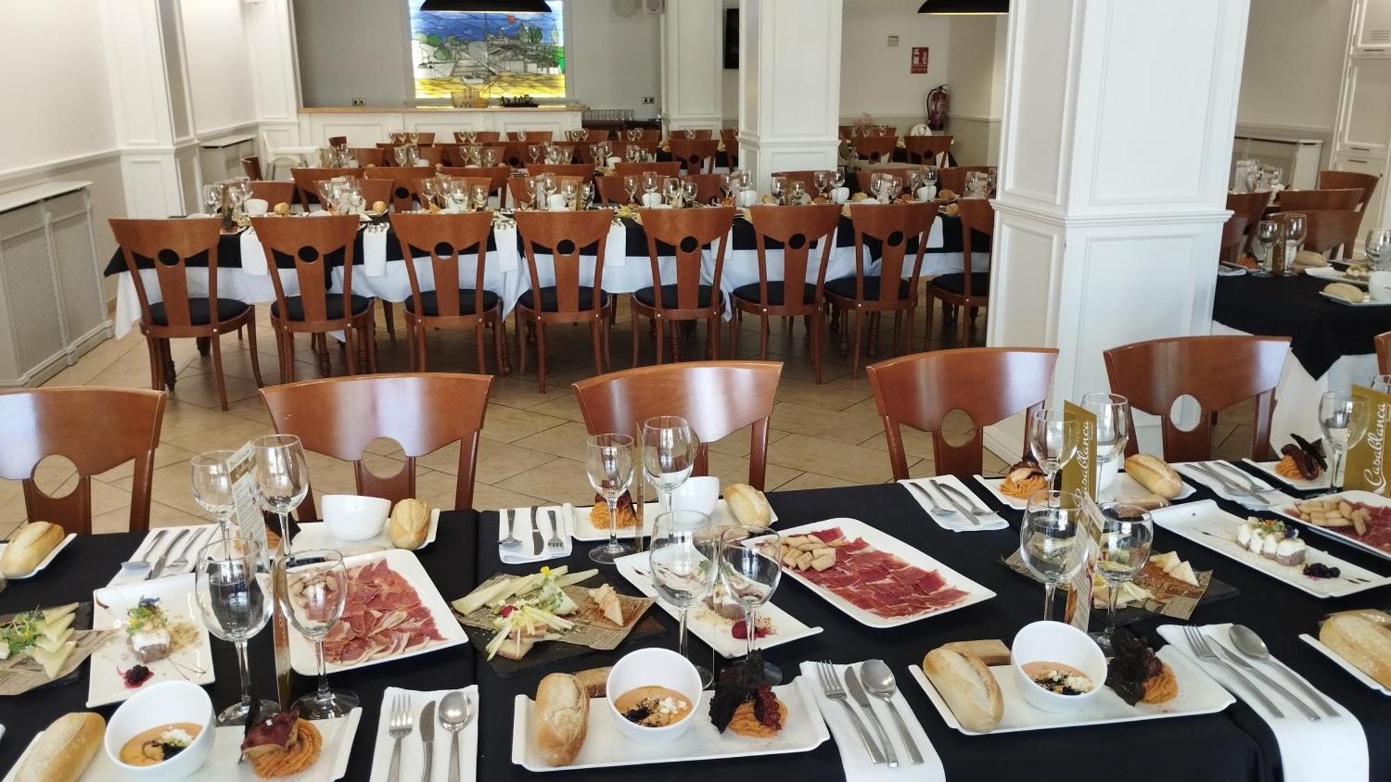 Pension Restaurante Casablanca Torreperogil 외부 사진